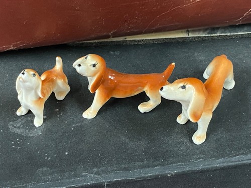 Bone China, Glass Lot of  3 Dachshund Puppy Dog Figurines Excellent Condition  - 第 1/1 張圖片