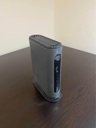 Motorola DOCSIS 3.0 Cable Modem - MB7220 - Picture 2 of 5