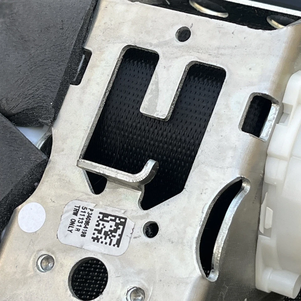 11-17 BMW X3 F25 TRASERO IZQUIERDO LADO CONDUCTOR CINTURÓN SEGURIDAD RETRACTOR OEM Foto 4 de 4