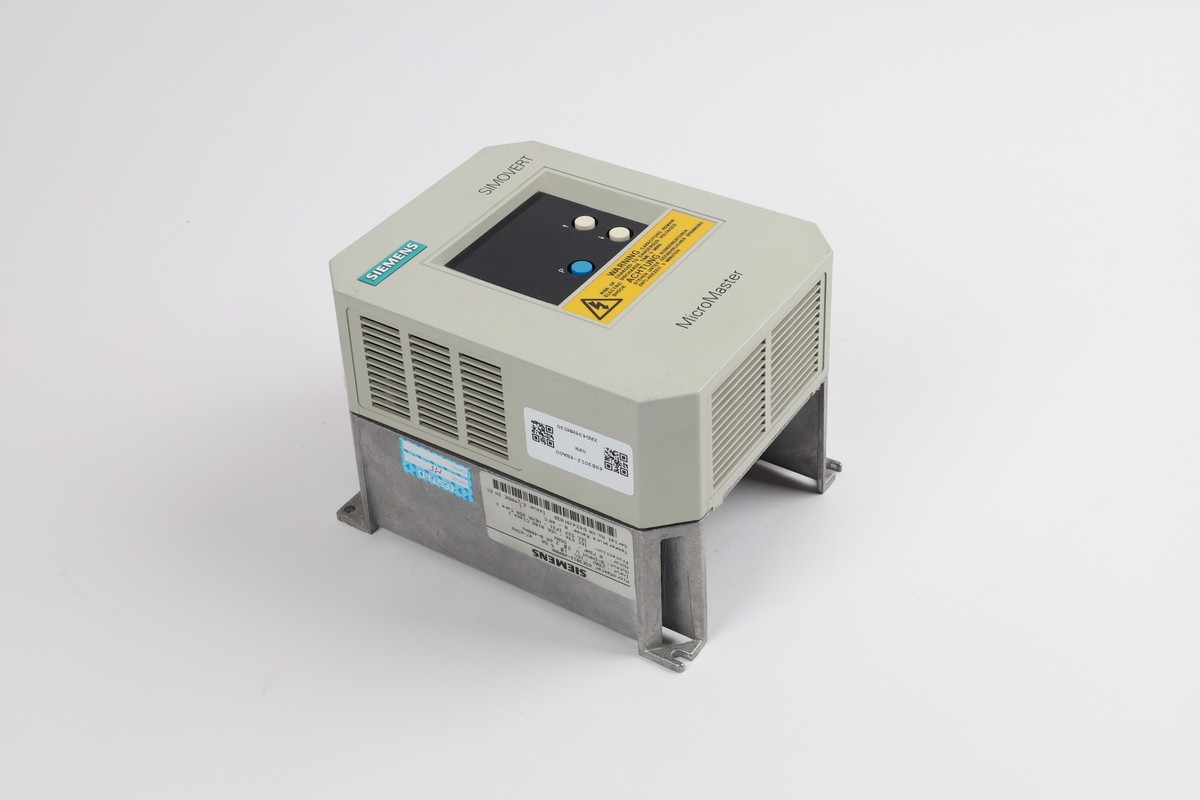 Reconditionné Siemens 6SE3012-6BA00 SPS Processeur [Garantie 24 Mois]