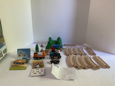 Brio World Starter Lift And Load Set 33878 - Complete Set - Ages 3+