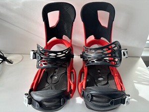 Burton Cartel EST snowboard bindings size Large for The Channel system