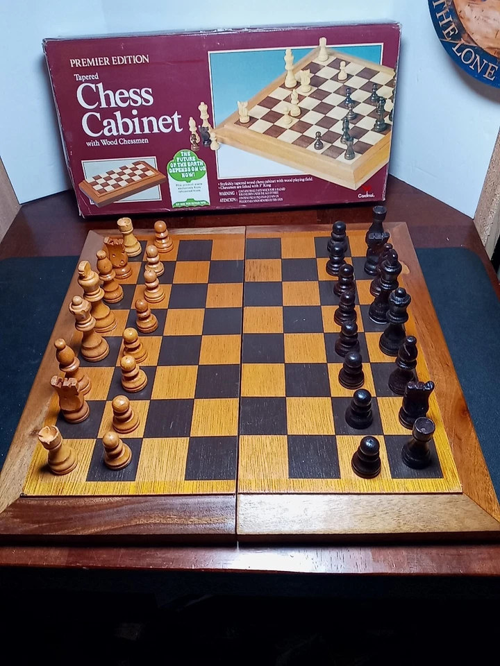 Ajedrez Cardinal Grandmaster 1981 vintage con piezas y tablero Staunton sólidos Foto 3 de 4