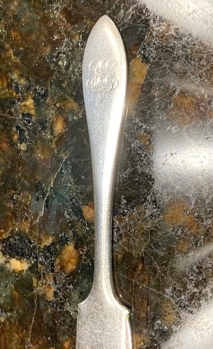 Towle Lafayette Sterling Silver .925 5.75in Flat Handle Butter Spreader Monogram - Picture 3 of 10