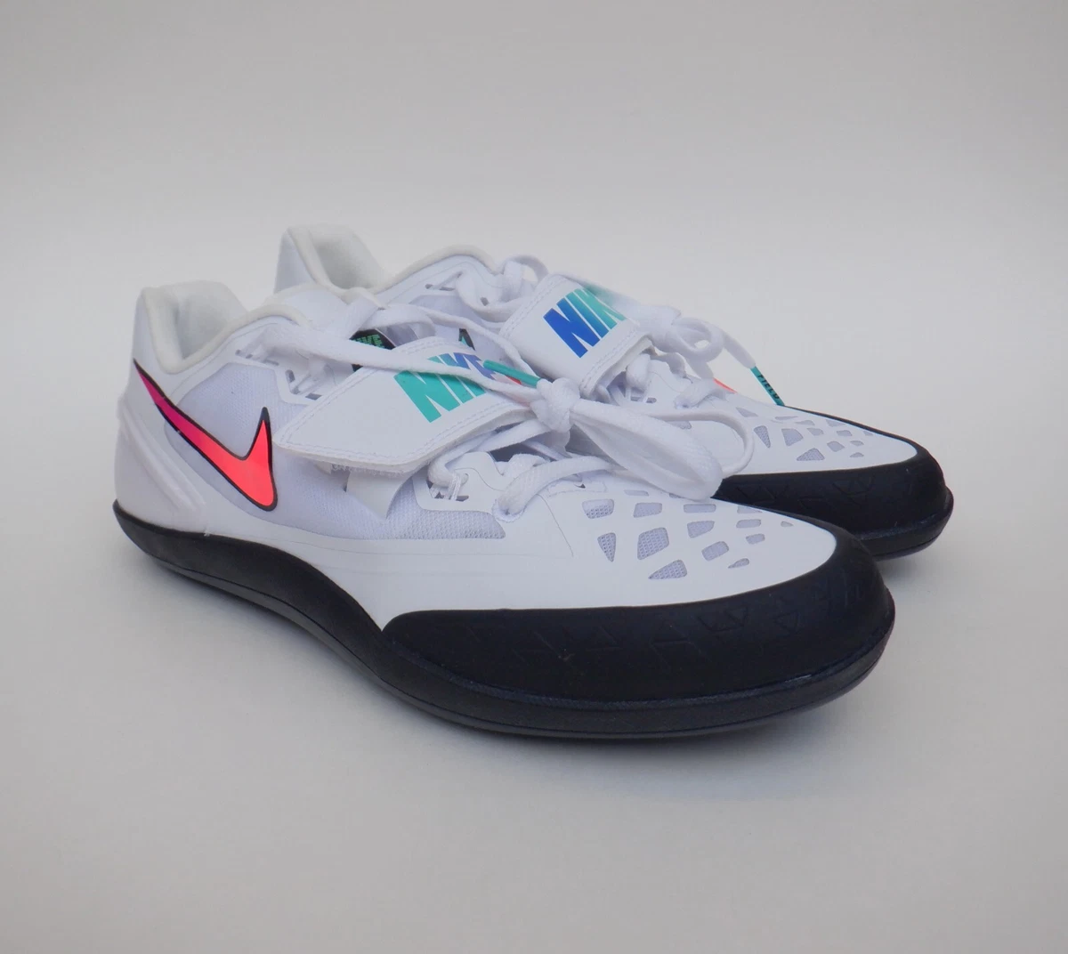 Shot put shoes deals