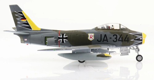 Hobby Master HA4319 Canadair Sabre Mk.6, JG 71 RICHTHOFEN, AHLHORN AB, 1961 - Picture 3 of 5