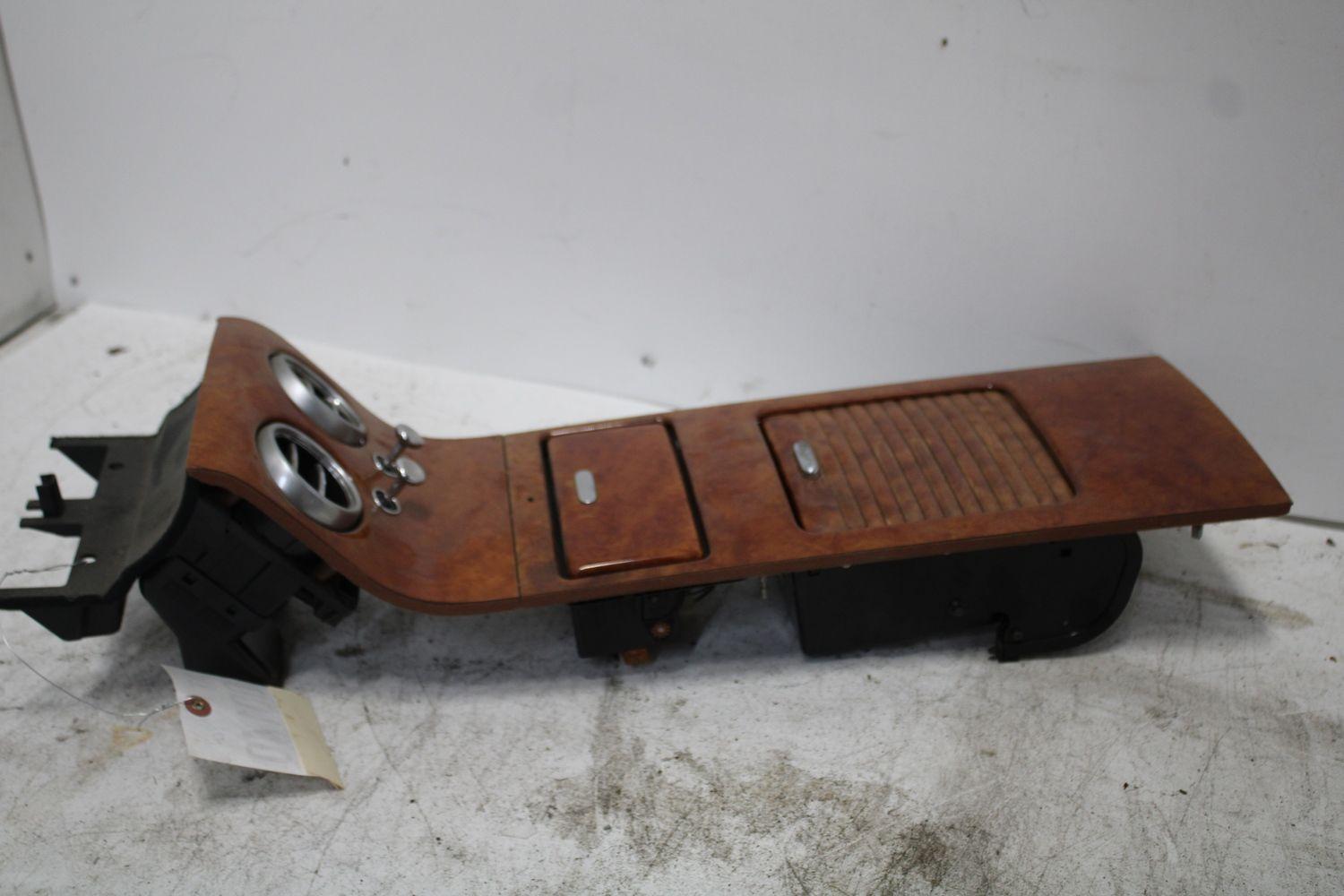 Rear Console BENTLEY 05