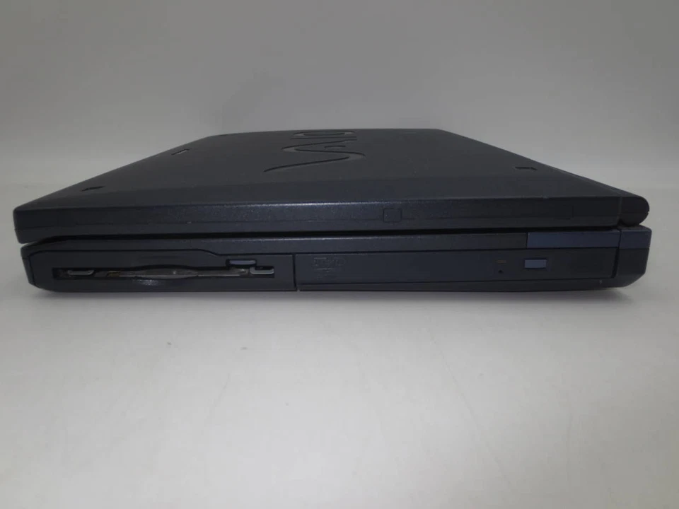 As is Junk SONY notebook computer Bio Note FX VAIO PCG-9G1N PCG-FX55J B Sony - Image 3 of 4