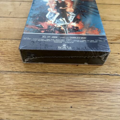 Rare SEALED VHS James Bond 007 Diamonds are forever 1984 CBS FOX Sean Connery - Picture 2 of 9