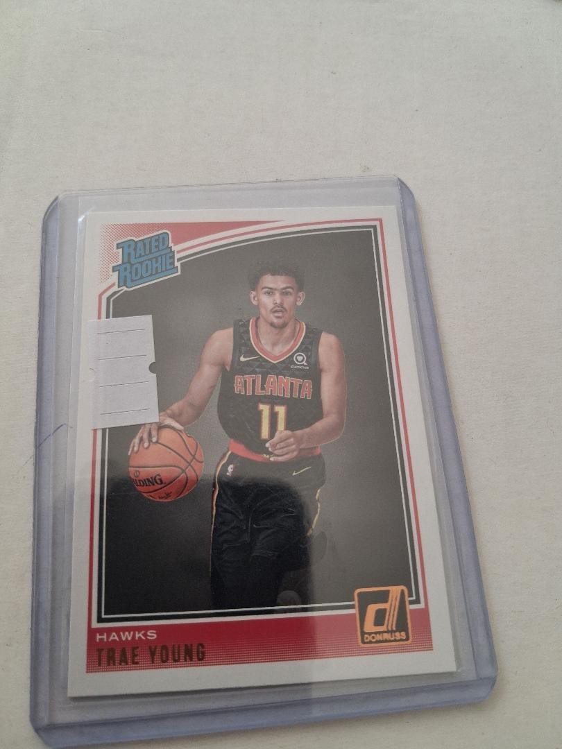 2018-19 Panini - Donruss  Rated Rookie Trae Young #198