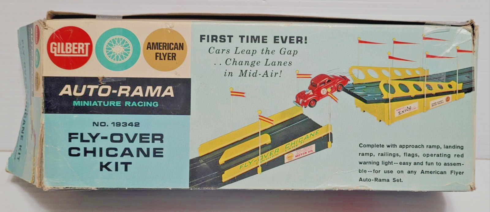 VINTAGE GILBERT NO.19342 AUTO-RAMA FLY OVER CHICANE KIT W/BOX & CAR