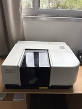 Shimadzu FTIR-8201PC Spektrometr podczerwieni Urządzenie laboratoryjne niesprawdzone