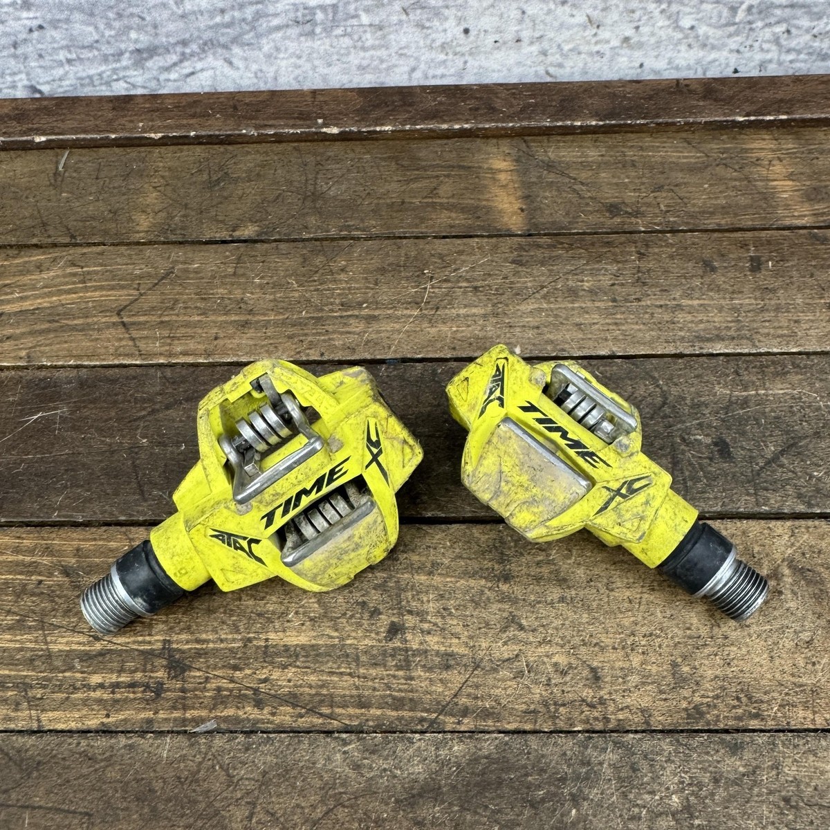 TIME ATAC XC Clipless MTB Bike Pedals 9/16 Yellow Pair 90s Gravel