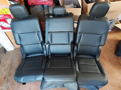 2020-2023 Ford Explorer Second Row Folding Rear Seat Set
