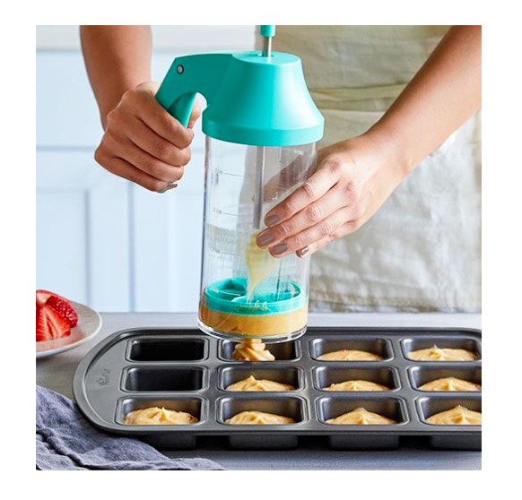 Pampered Chef BATTER MIXER & DISPENSER 100082 NIB eBay