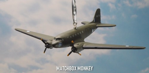 Segunda Guerra Mundial C-47 Dakota Gooney Bird Skytrain RAF Avión Avión Adorno de Navidad - Imagen 2 de 14