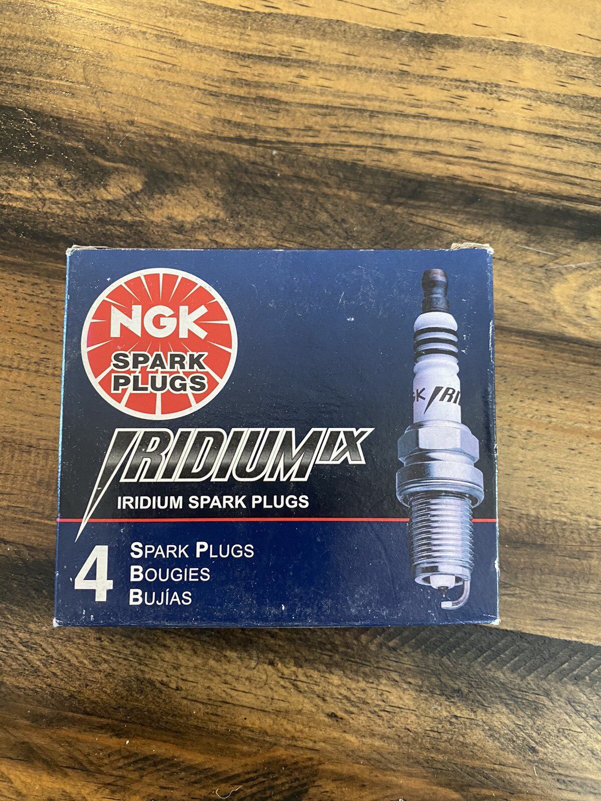 Set of 4 NGK 5464 Spark Plugs BKR5EIX-11