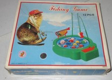 VERY RARE VINTAGE 80'S Game FISHING GAME BATTERY OPPERATED ROD FISH LAKE NICE