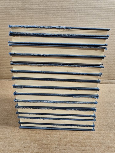 The Yale Shakespeare Set of 14 (Incomplete) 1960's William Shakespeare HC Books - Picture 4 of 24