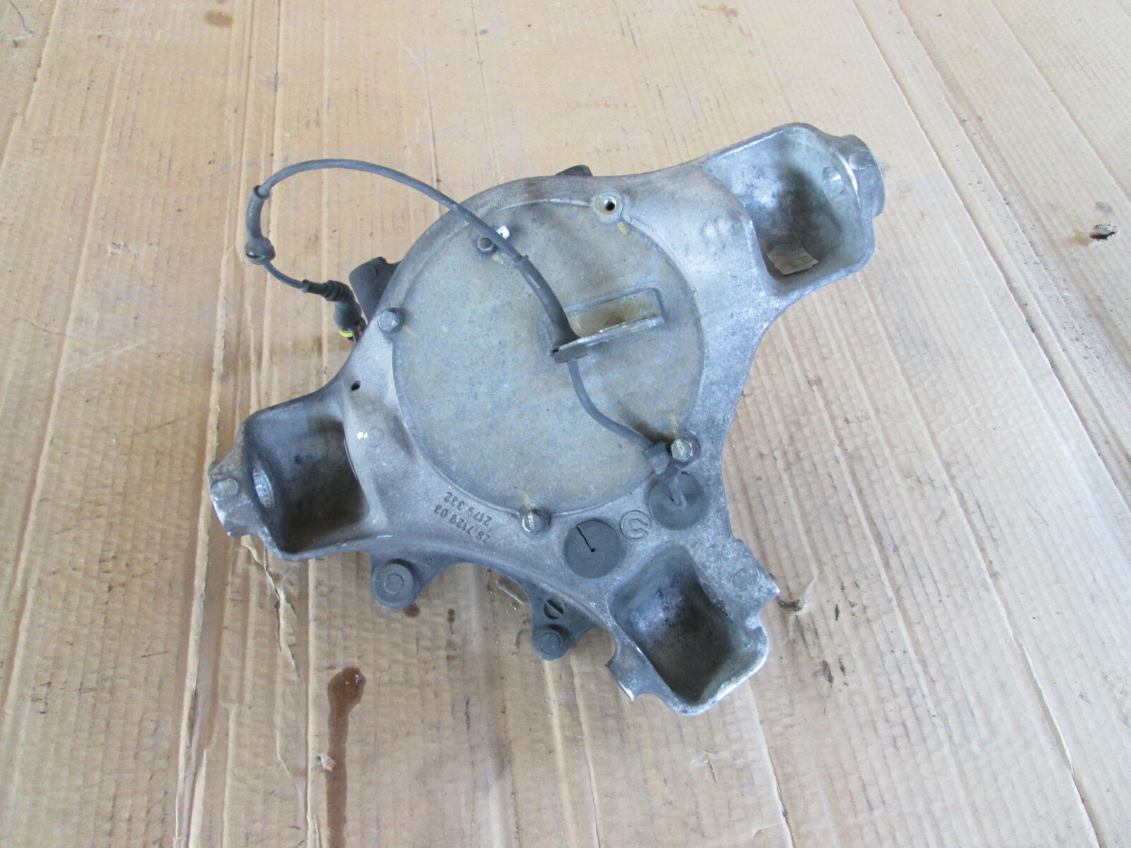 Ferrari 360 / 430 - LH Front- RH Rear Hub Holder / Knuckle -  