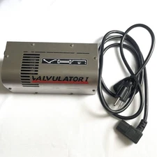 VHT Valvulator I Vacuum Tube Guitar Buffer Amplifier with Power Cable Used