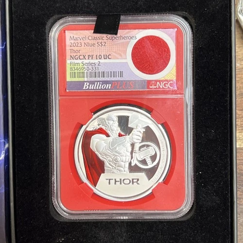 Marvel: Classic Superheroes 2023 Niue S$2 Thor NGC PF 10 UC , SCREEN WORN Cape