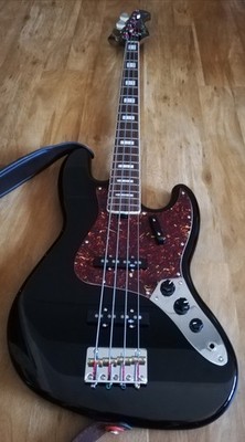 Harley Benton MV-4JB Black Bass