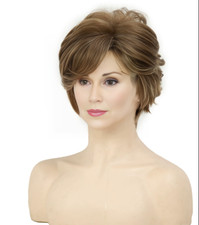 Short Layered Wavy Brown Mix Synthetic Hair Wigs Women Soft Natural Daily Use