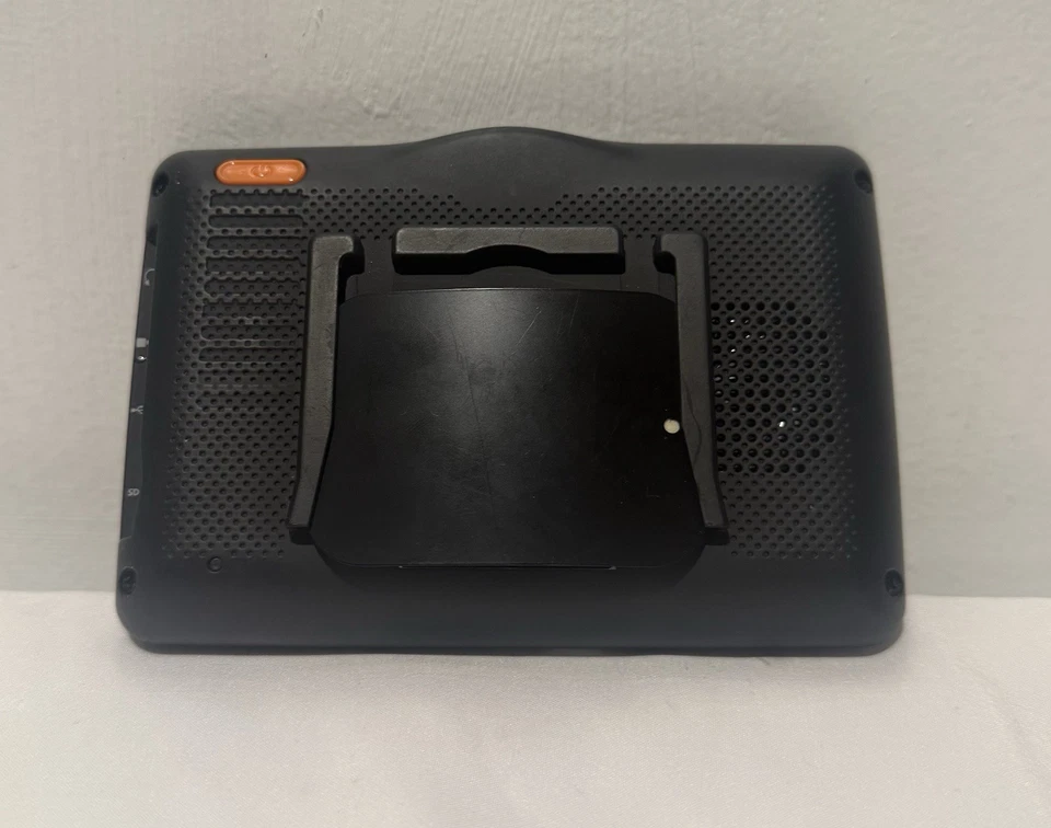 Rand McNally IntelliRoute TND 530 TRUCK GPS Bundle-Mount & Car Charger- Tested - Image 2 of 4