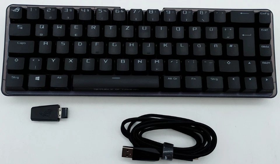 ASUS ROG Gaming Tastatur Falchion mechanisch QWERTZ | "F-Taste" klemmt - Bild 2 von 3