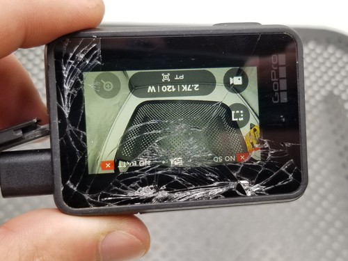 GoPro Hero 7 BLACK -FOR PARTS/ REPAIR