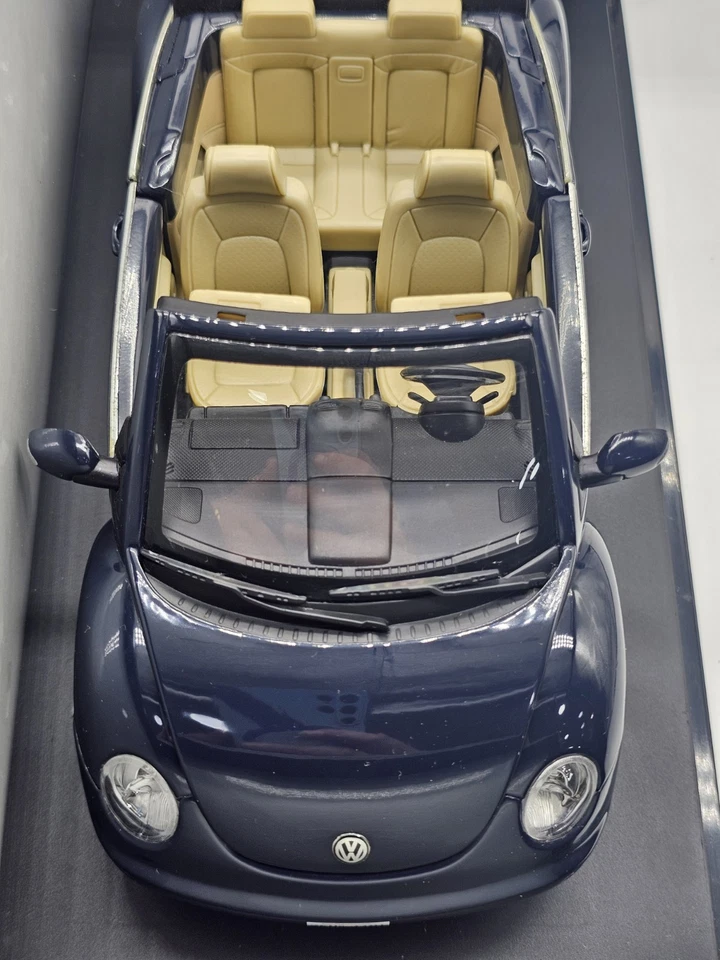 Volkswagen New Beetle Cabrio Blu 1:18 Gate Promo In Box - Immagine 3 di 4