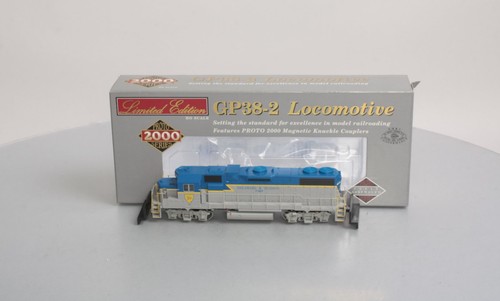 Loco Diesel Athearn GP38-2 Delaware & Hudson N°7301 - Échelle HO - Neuf