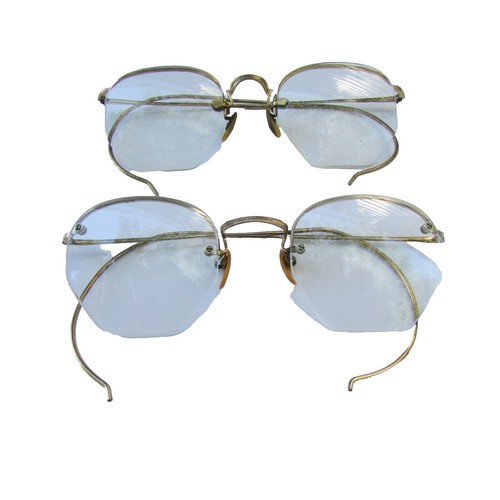 Vintage Bausch and Lomb 4-5 1/4 Youth Sunglasses Cat Eye Blue B&L 42-18 Vintage Bausch and Lomb 4-5 1/4 Youth Sunglasses Cat Eye  main image 3