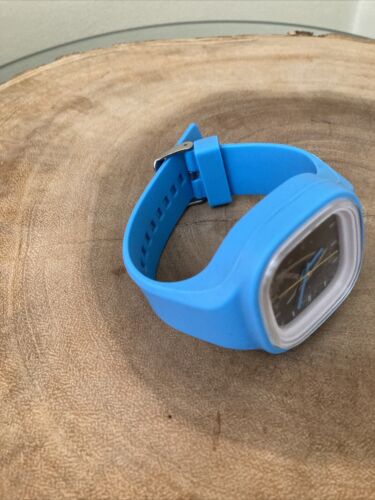 Star Trek Watch By Crow, Blue, 3ATM Quartz - Water Resistance - 2012 - VERY RARE - Picture 7 of 9