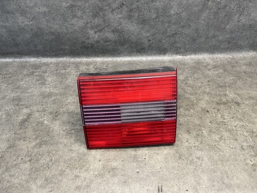 VW Passat 35i Facelift Variant Rücklicht Rückleuchte links innen #23459