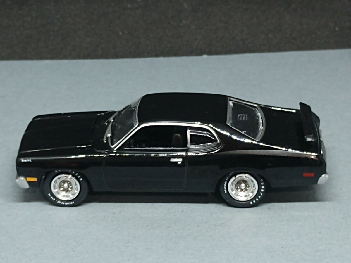 ミニカー AMERICAN MUSCLE 1971 PLYMOUTH DUSTER 340 ERTL AMERICAN MUSCLE 1971 PLYMOUTH DUSTER 340 1:18 BLACK