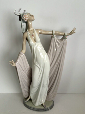 LLADRO 美品　大型 LLADRO LIMITED GRAND DAME #1568 FIGURINE SPAIN FF3 | eBay