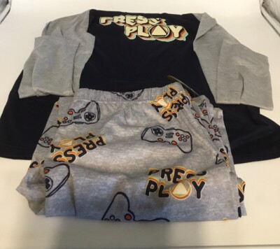 NWT Unisex There About Sleepwear Size XXL With Press Play & Controllers 