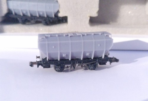 N Gauge COV-HOP Hopper Wagon 4 Pack - Picture 2 of 27