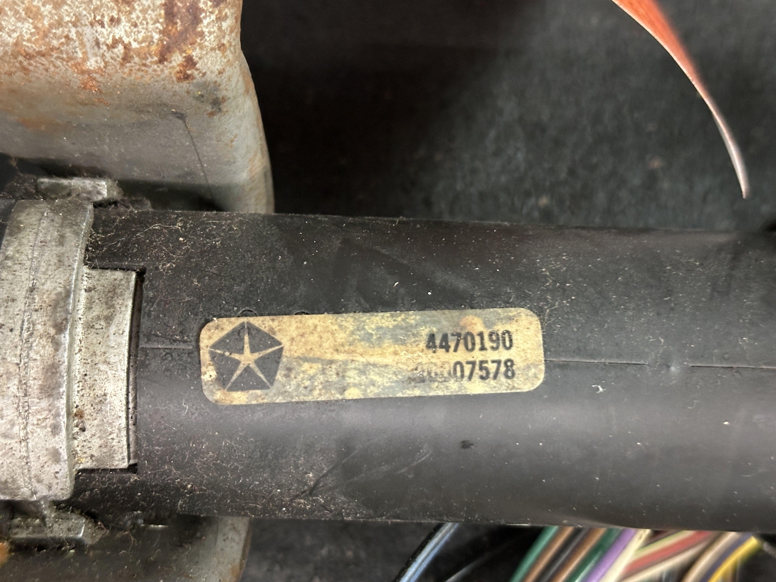 1989 CHRYSLER TC MASERATI STEERING COLUMN W/ KEY FLOOR SHIFT 4470190