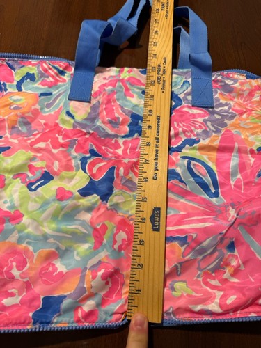 Lilly Pulitzer Getaway Packable Tote Bag Playa Hermosa Pink Blue Floral used - Picture 8 of 9