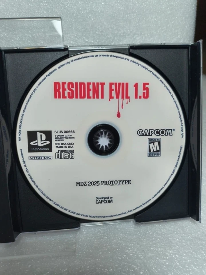 Resident Evil 1.5 Prototype - 2 cd version Playstation 1, foto 3 di 5