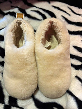 UGG Women s slip on slippers