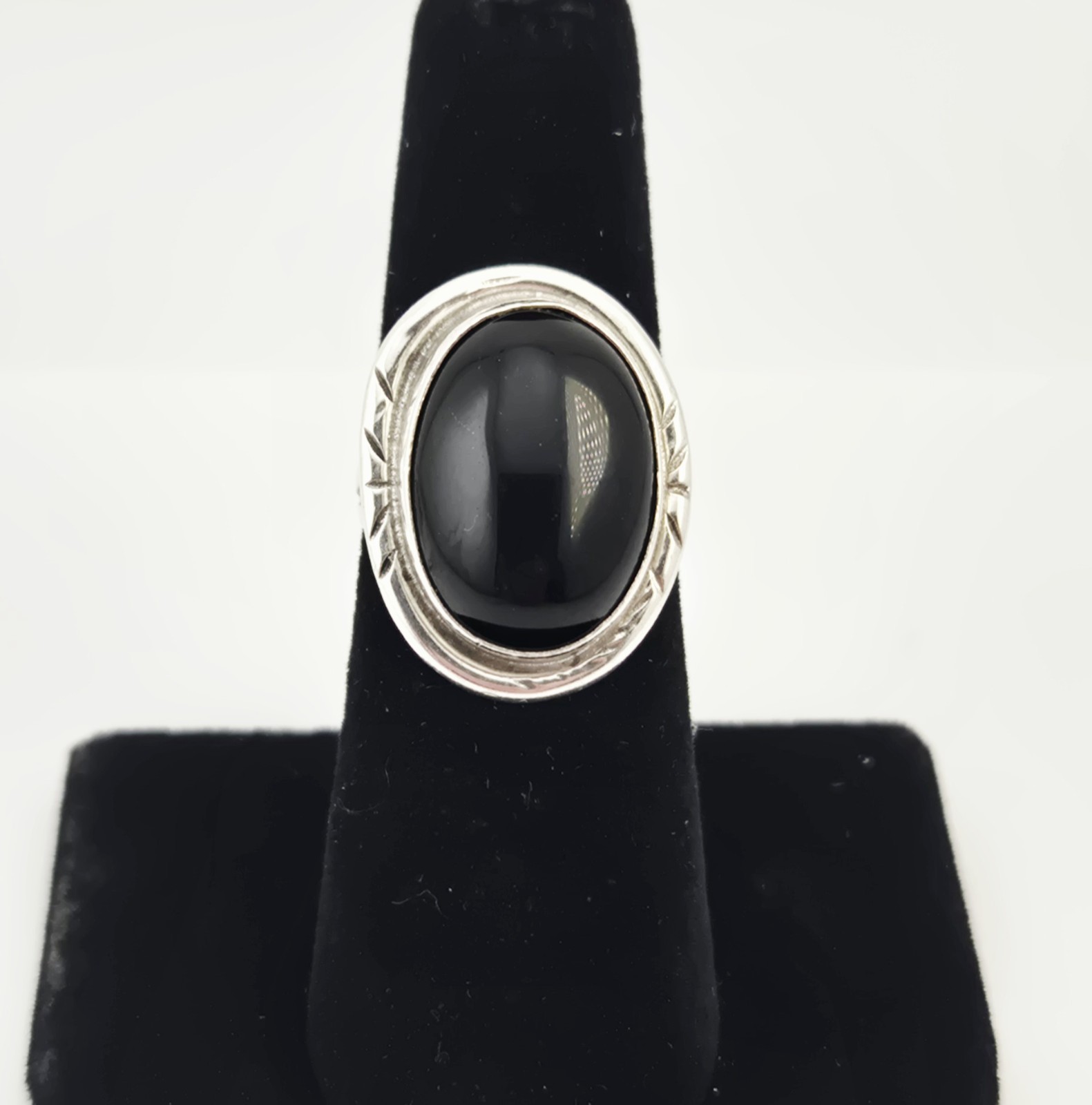 Vintage Sterling Silver Native Onyx Ring Oval Cabochon Size 5.5 - 5.5g 925