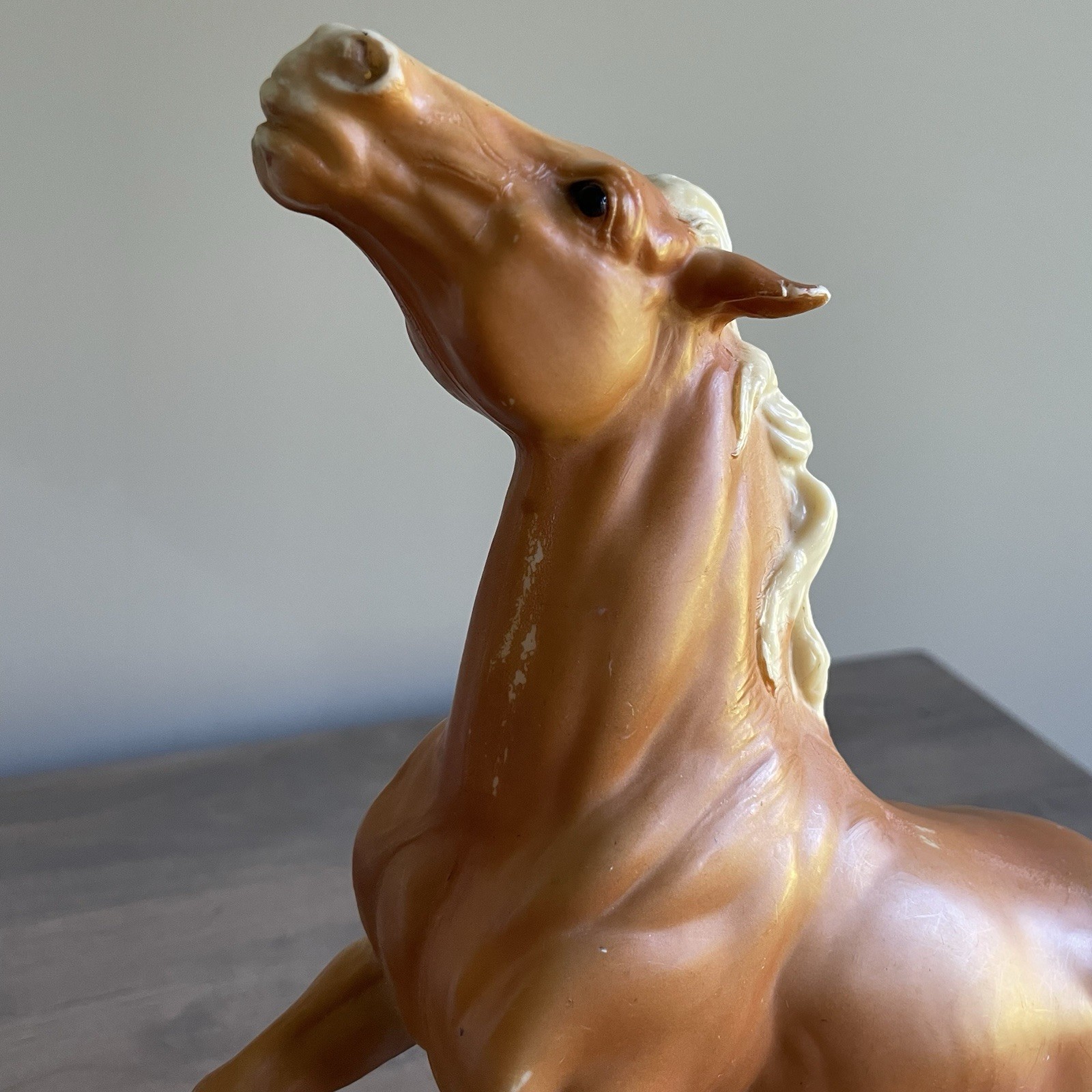 Breyer Horse Semi Rearing American Mustang #118 Traditional Model SHRINKY? *Read