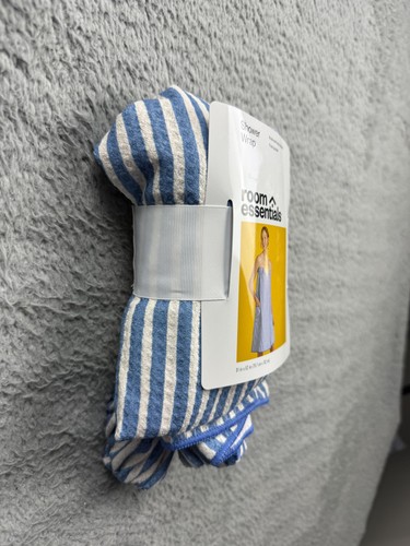 Room Essentials Shower Wrap Womens One Size Blue White Stripe Bath Spa Towel New - Picture 3 of 6
