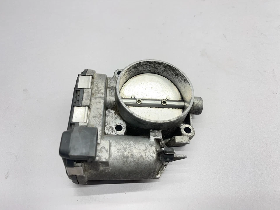 Corpo do acelerador do motor Mercedes W203 C32 SLK32 AMG 1131410125 fabricante de equipamento original - Imagem 2 de 4