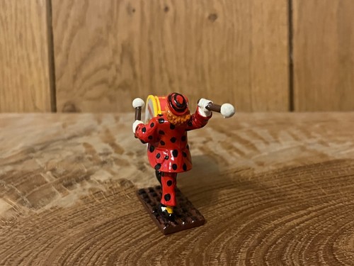 Britains Circus 08675 Parade Clown with Bass Drum boxed (MH) - Picture 5 of 6