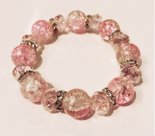 FASHION JEWELRY - White & Rose Pink Rock Crystal Rhinestone Chunky Bead Bracelet - Picture 4 of 5